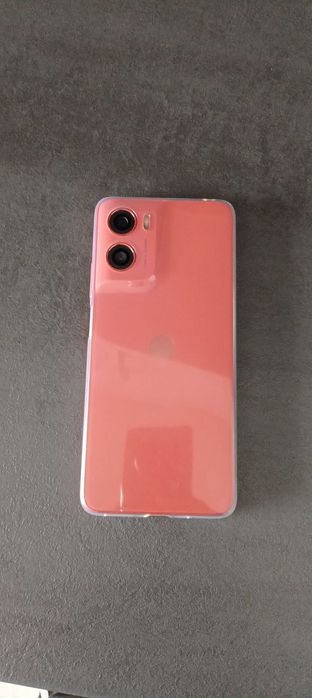 Смартфон Motorola G06