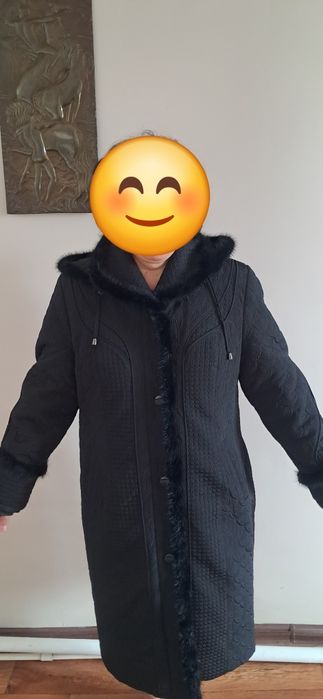 Продам новый плащ утепленный с башлыком