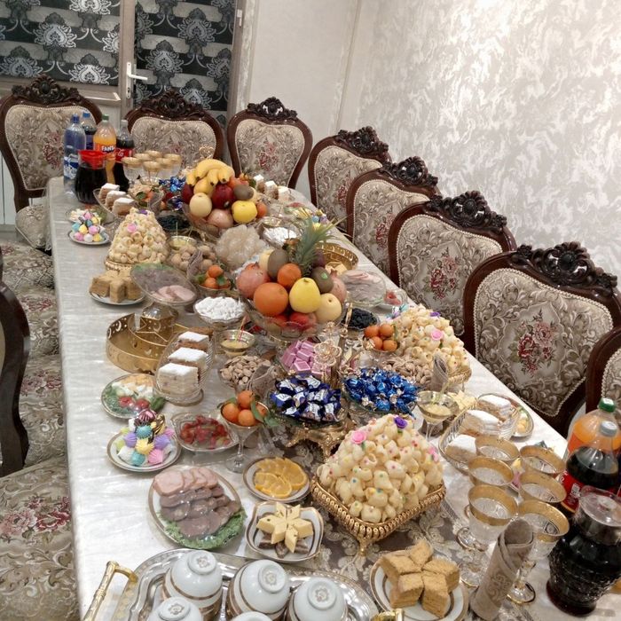 Tezda Stol Stul Sotiladi