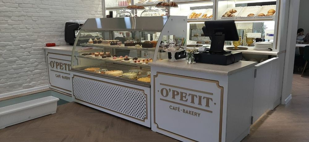 Витрина холодильник