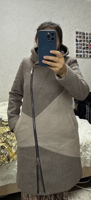 Продам пальто демисезонное размер S
