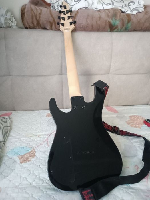 7-струнная электрогитара Jackson JS22Q-7