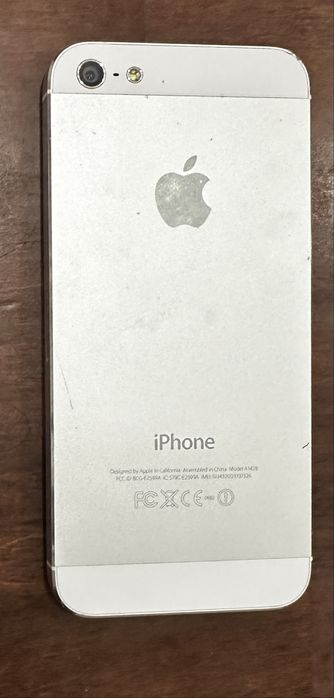 Телефоны б/у Iphone, Vivo, Samsung