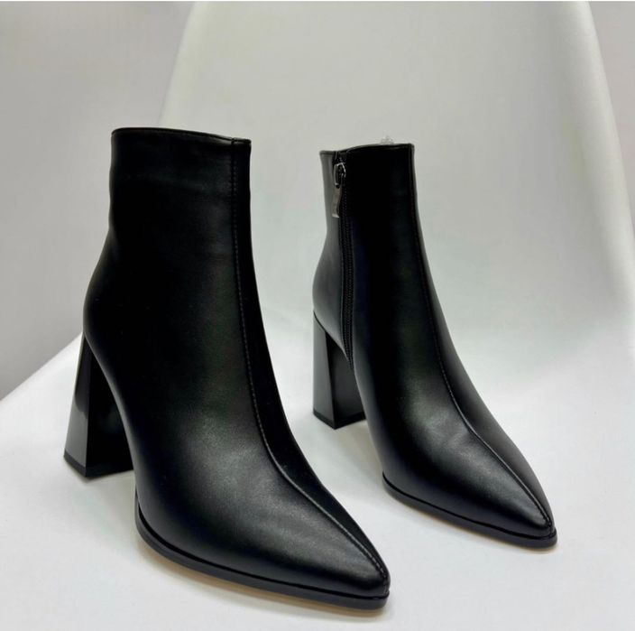 ботильоны на каблуках