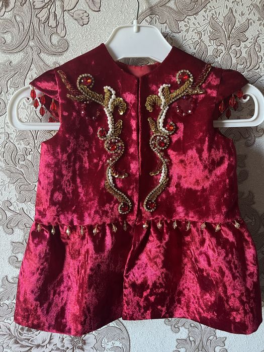 Кажекей қыз балаға,1 жас