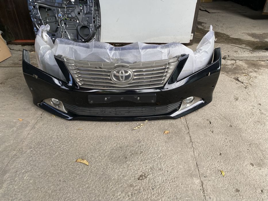 Бампера на Тойота камри 50 /Бампер на Toyota Camry 50 европа