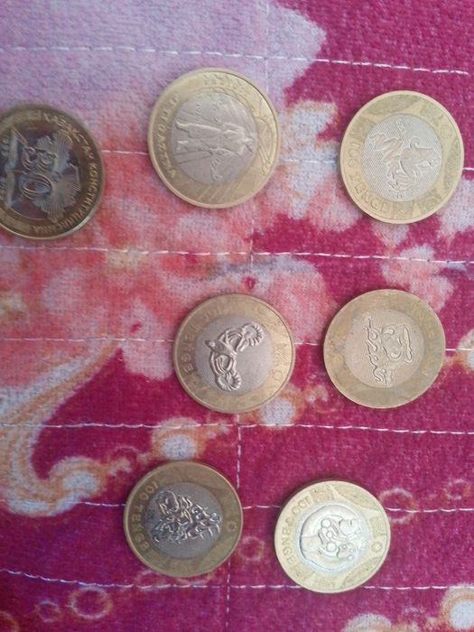 Монеты колекционые