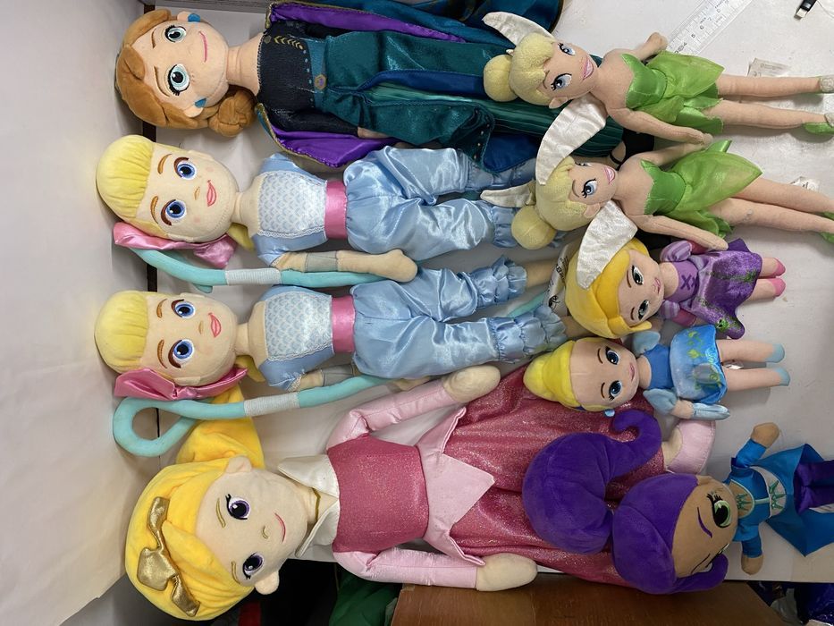 Disney lot 9 jucării din pluș papuși prințese diverse modele