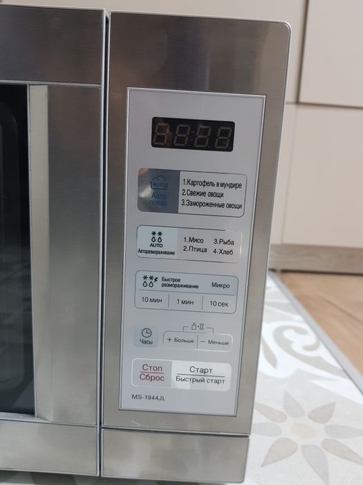 Микроволновка LG