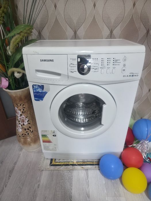 Продам машинку стиральную автомат