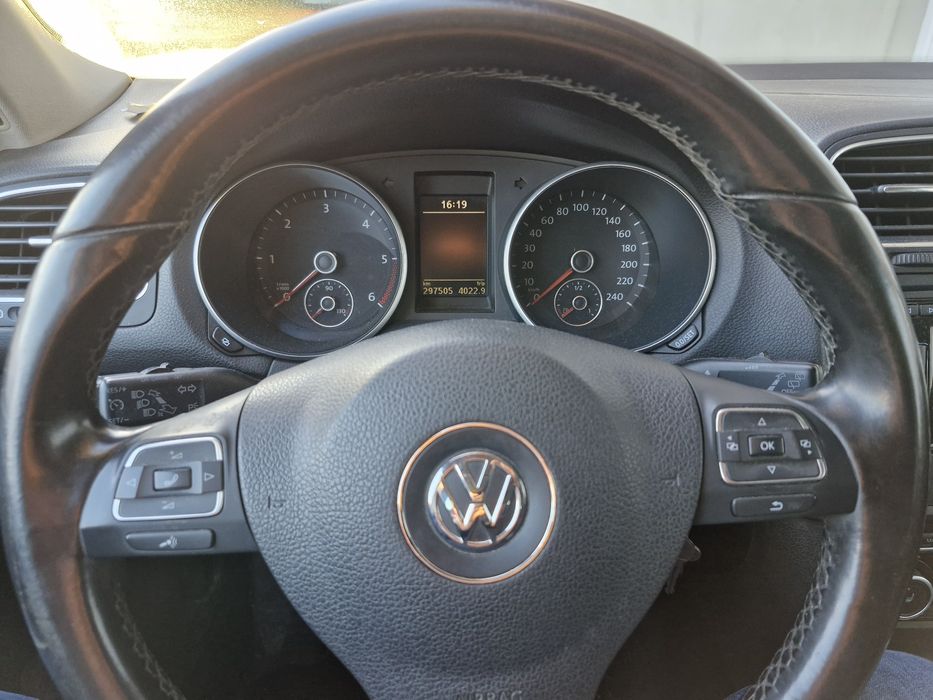 Vând Volkswagen Golf 6..Dsg..diesel