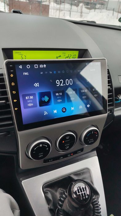 Autoturism mazda 5
