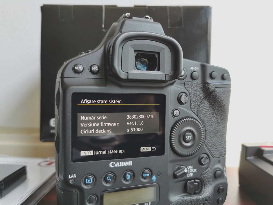 Canon 1DX Mark II + extra accesorii (ca nou)