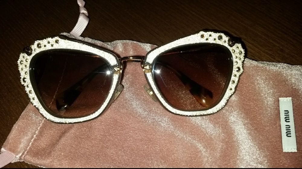 Слънчеви очила Miu miu