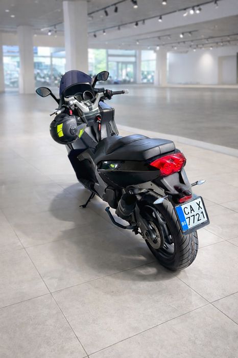 Скутер Gilеra GP 800