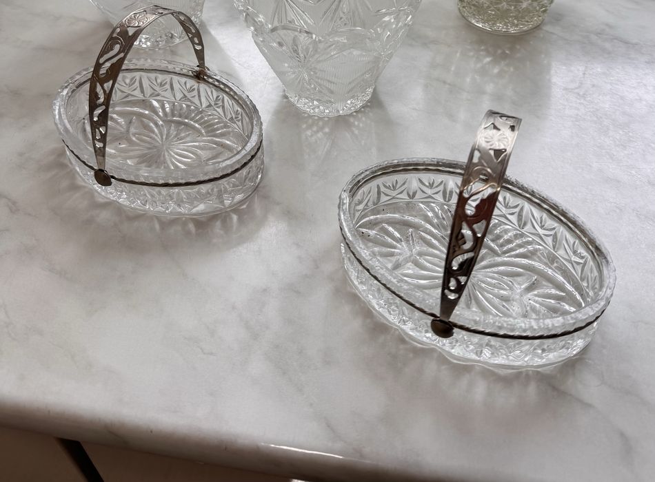 Хрустальные икорницы сервантного хранения