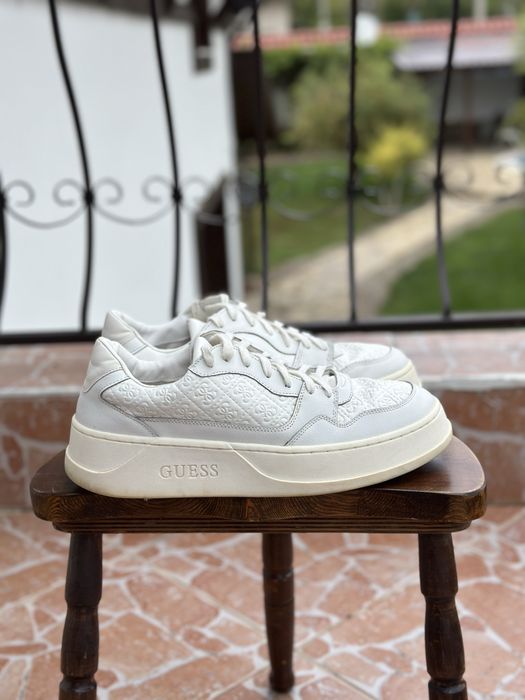 Guess Ciano бели обувки за дънки nike