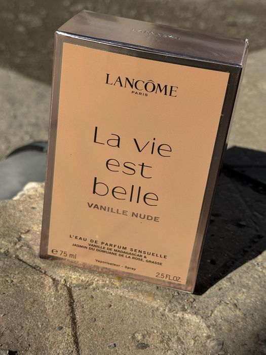 La vie est belle - vanille nude