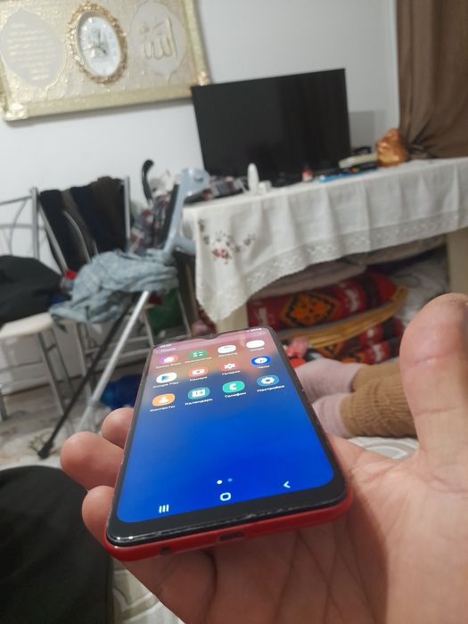 Продам телефон бу