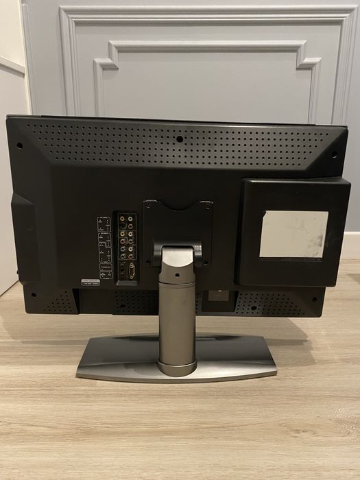 Монитор Toshiba