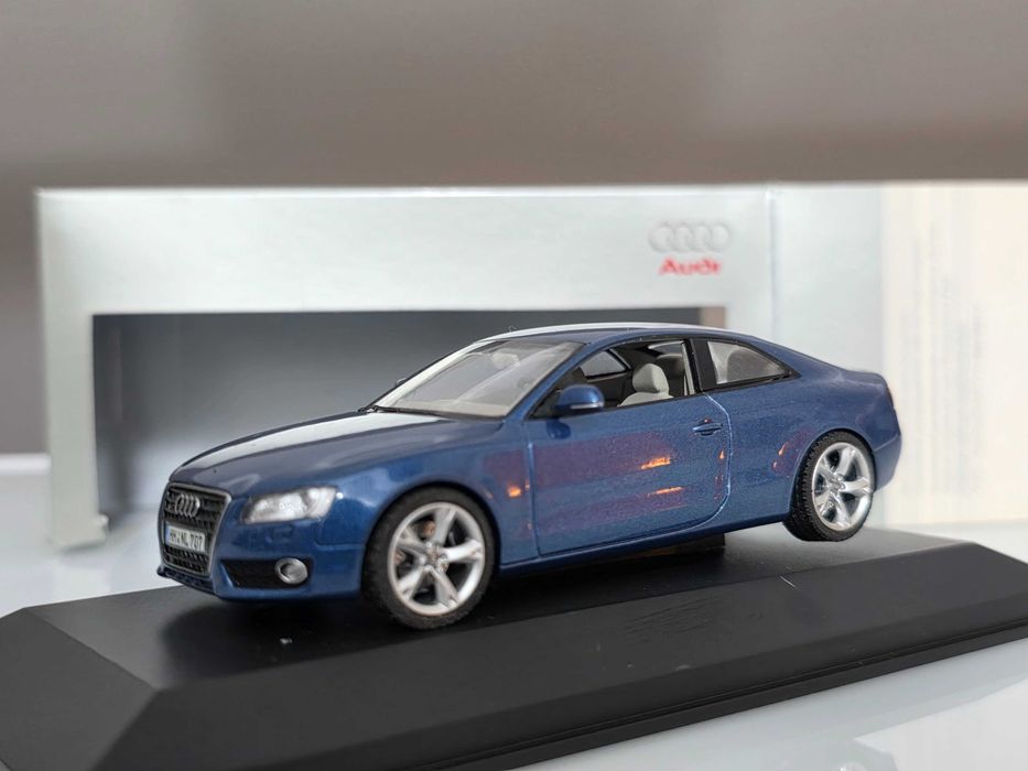 Macheta Auto 1/43 Schuco Dealer Edition Audi A5 3.2 Quattro