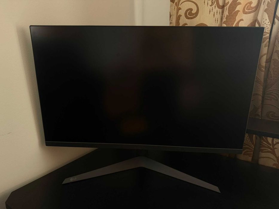 Vând monitor gaming cu garanție