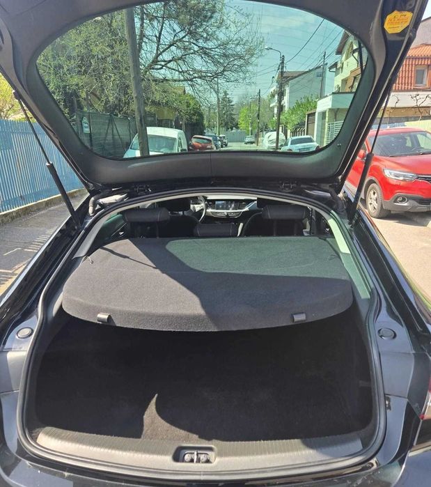 Opel Insignia 2019 1.6 CDTI 136 CP Automată NEGOCIABIL