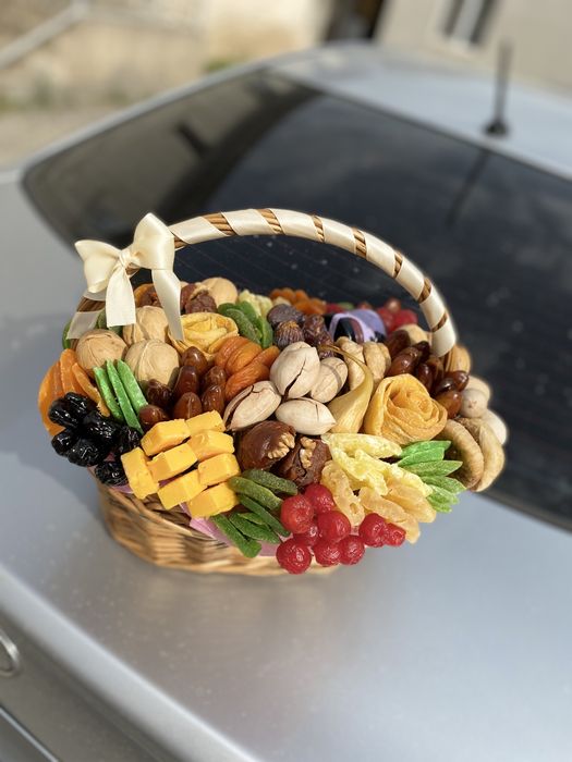 Букеты из сухофруктов