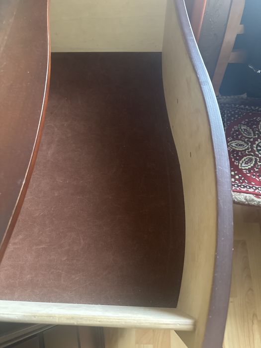 Комод с зеркалом