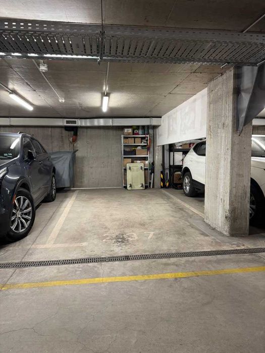 Подземно паркомясто за продажба в ж.к. Левски Г