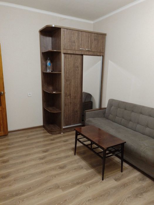 Сдаю     1 комнатную    квартиру    на    ЧИЛАНЗАРЕ  -8.