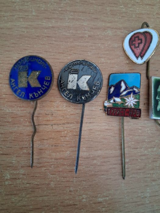 Значки от СОЦ     .