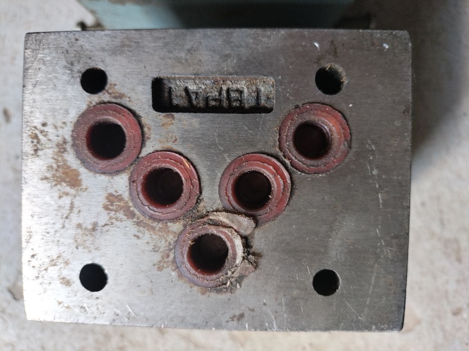 Гидрораспоеделители тип ВЕ-10, PX, с катушками 220в