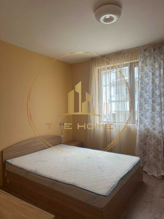 Дава се под наем Тристаен апартамент в Варна, Бриз - 110 кв.м за 797.64 € - Снимка #1