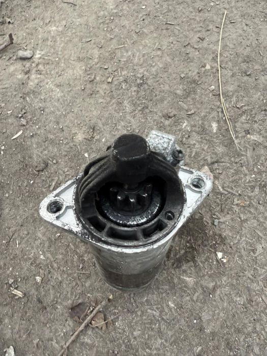 Запчасти галант дутый