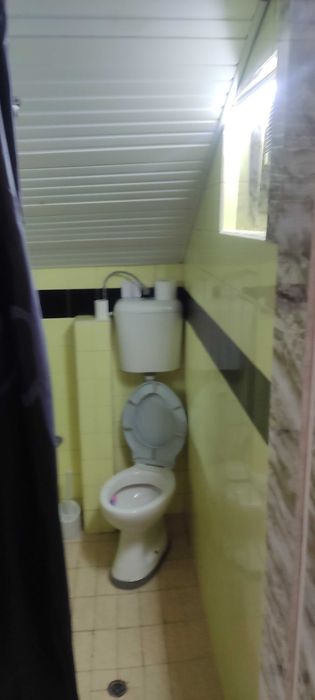 Дава се под наем Етаж от къща в Варна, Цветен квартал - 45 кв.м за 348.84 € - Снимка #22