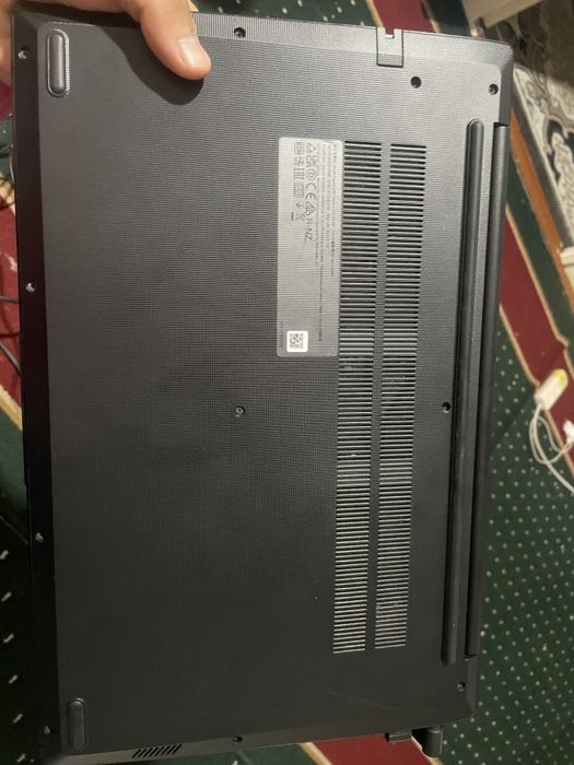 Lenevo core i3 holati yangi karobka dakument bir qol ishlatilgan halos