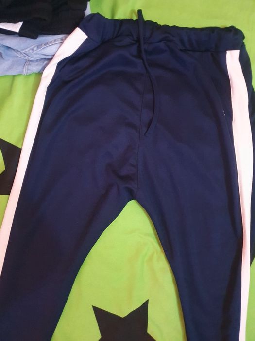 Vând pantaloni fatay