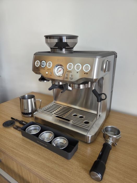 Espressor profesional Sage Barista Express 2025