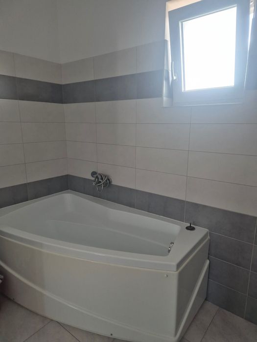 Apartament de închiriat
