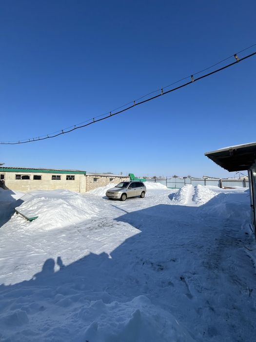 Сырым ауданы, бұлан ауылы, жер үй