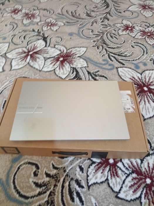 Asus vivobook yangi
