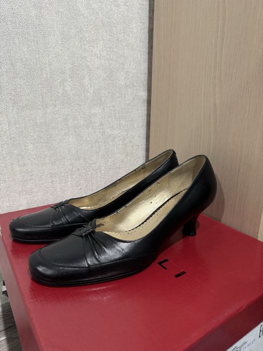 Жен.одежда и обувь