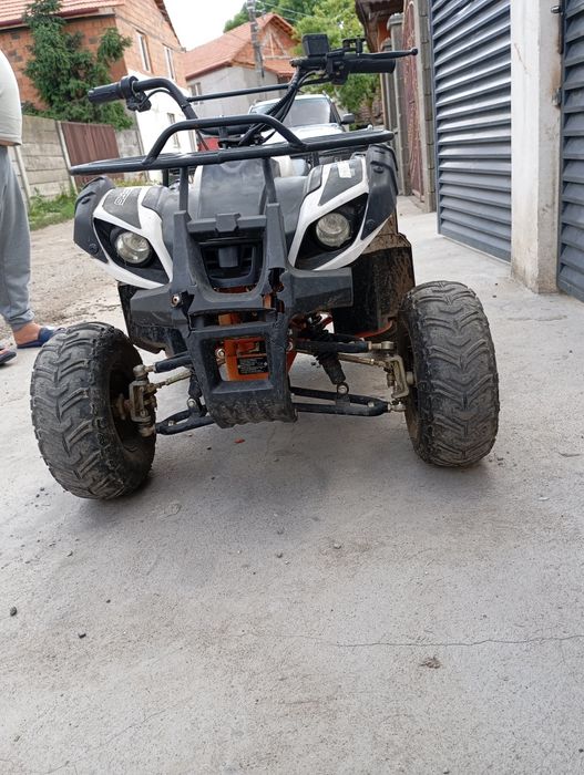 Vând ATV electric foarte puternic in stare perfecta de funcționare