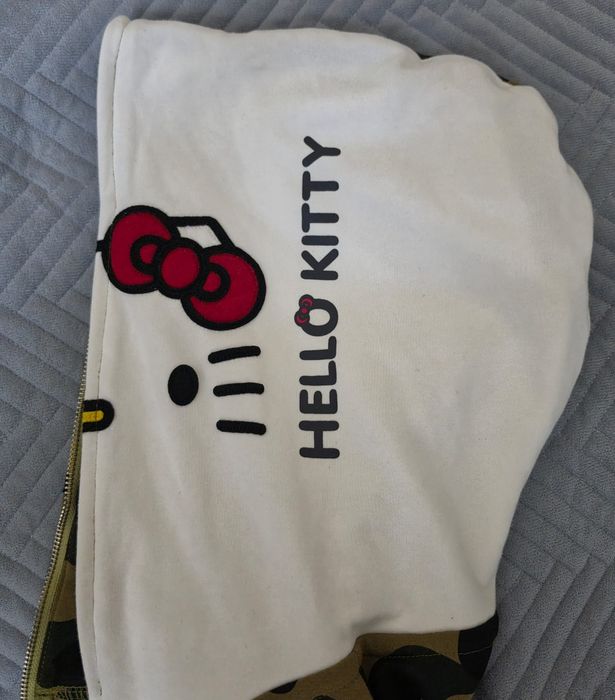 Bape x Hello Kitty