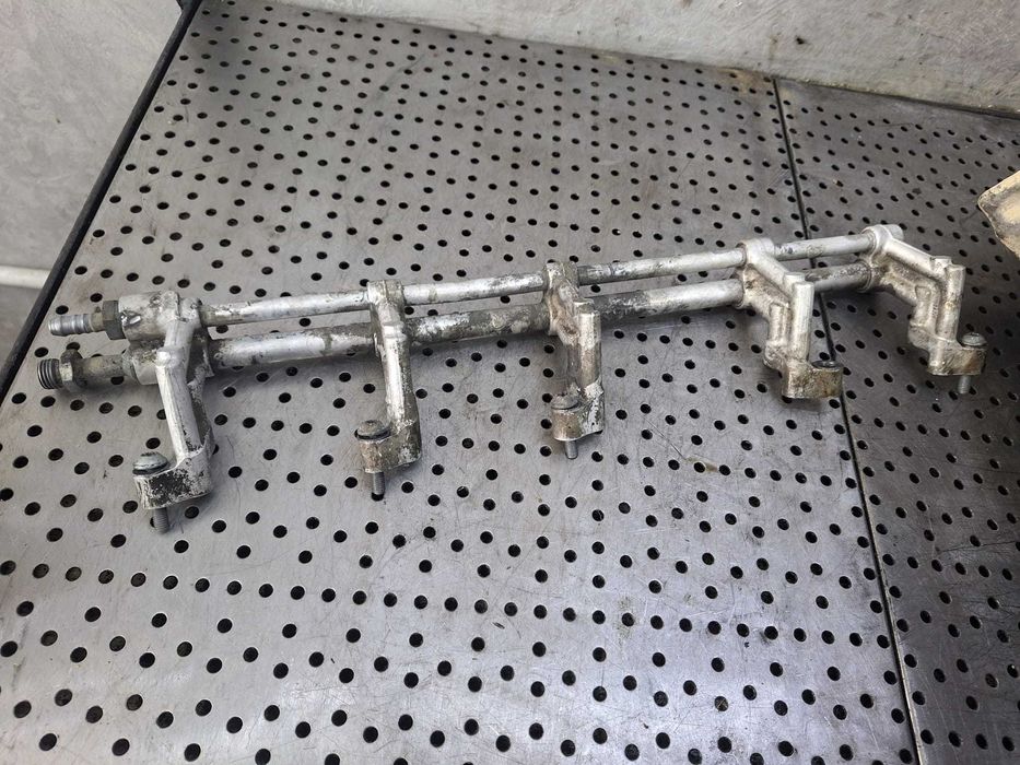 rampa injectoare 2.5 tdi bac vw touareg 7l