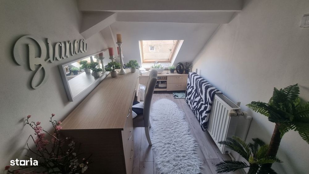 Apartament la casă zonă liniștită