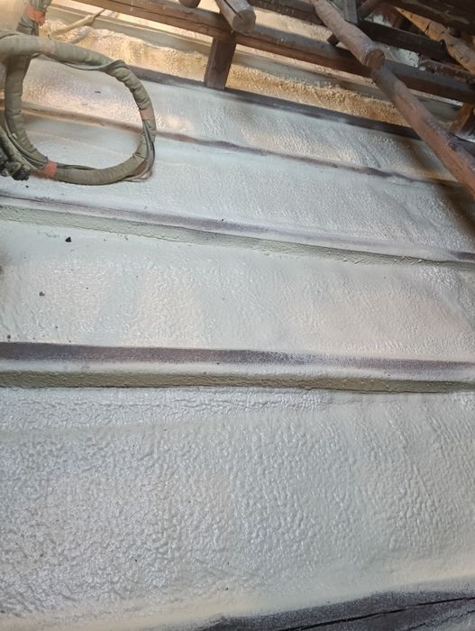 Izolație cu spumă poliuretanica