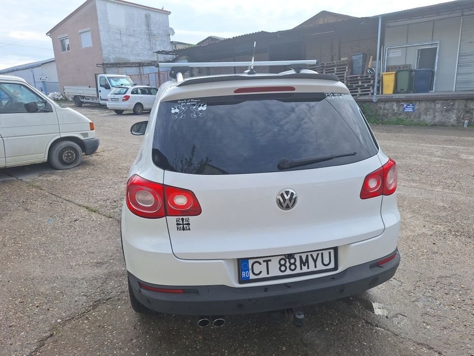 VOLKSWAGEN Tiguan 2011 — imagine 2