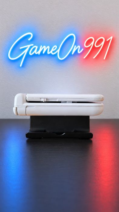 New Nintendo 3DS XL,  Modat,  2000 jocuri , 21-în-1, Top IPS, gata de joacă, 9.5/10